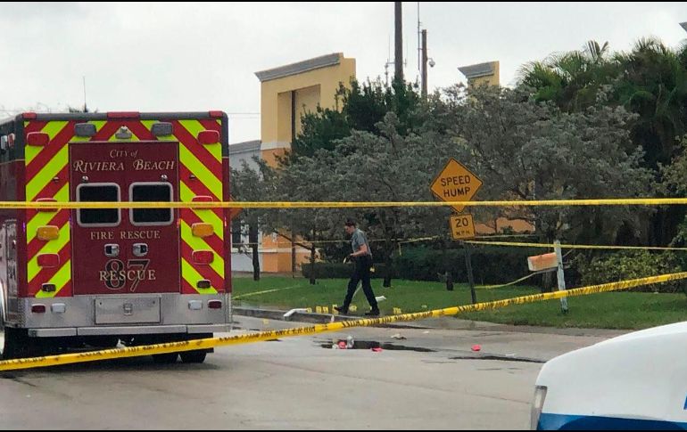 Una mujer y una adolescente fueron trasladadas al hospital tras resultar heridas. AP/H. Morse-The Palm Beach Post