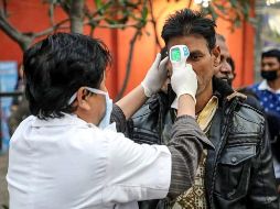 El coronavirus ha dejado más de 300 muertos y contagió a más de 14 mil personas. AFP / Bhutan Prime Minister's Office