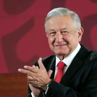 La próxima semana se definirá futuro del avión presidencial: AMLO