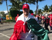 Carlos ha esperado más de seis meses para llegar aquí y ver a su equipo disputar el partido más importante de la temporada. EL INFORMADOR / P. Gallardo