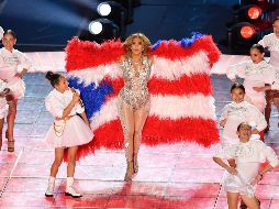 Jennifer Lopez asegura estar orgullosa de su representación latina en el Super Bowl junto a Shakira. AFP / A. Weiss
