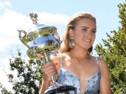 Sofía Kenin se llevó el trofeo del Abierto de Australia este domingo. TWITTER / @SofiaKenin
