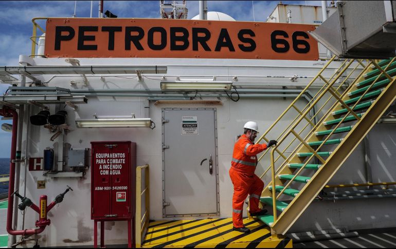 Petrobras tiene el 62.5 % de participación del campo Papa-Terra, cuyo promedio de producción es de 17 mil 300 barriles de petróleo y gas natural por día. EFE/ARCHIVO
