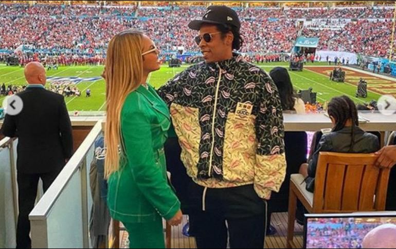 Beyoncé vistió un traje color verde y estuvo acompañada de su hija Blue Ivy y Jay Z. INSTAGRAM / beyonce