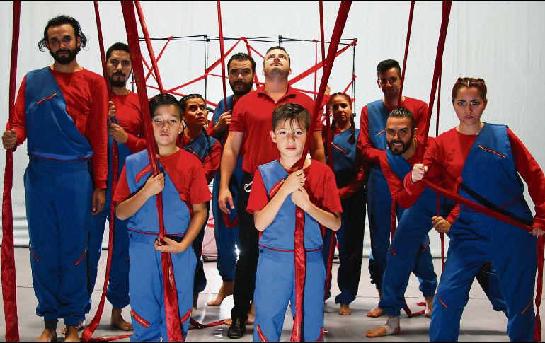 Historia. Está basada en hechos reales y toma su nombre de la red de personas que pueden ayudar a salir adelante a una persona que sufre por su salud mental.