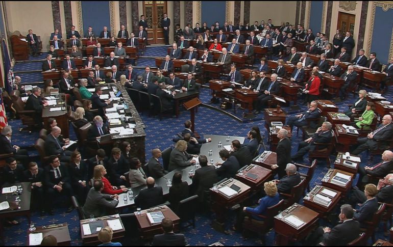 El Senado ahora votará sobre el otro cargo aprobado por la Cámara de Representantes, por el cual se acusa a Trump de obstruir la labor del Congreso. AFP / US Senate TV