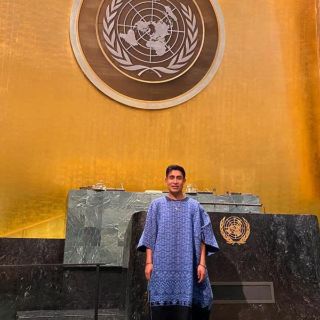 Viajar a Nueva York está siendo muy inspirador: Alberto López, diseñador tzotzil