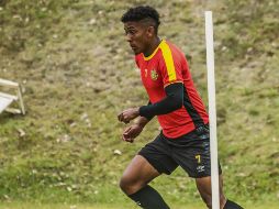 Malik Jamal. El juvenil tico busca aportar su talento.  TWITTER/@LeonesNegrosCF