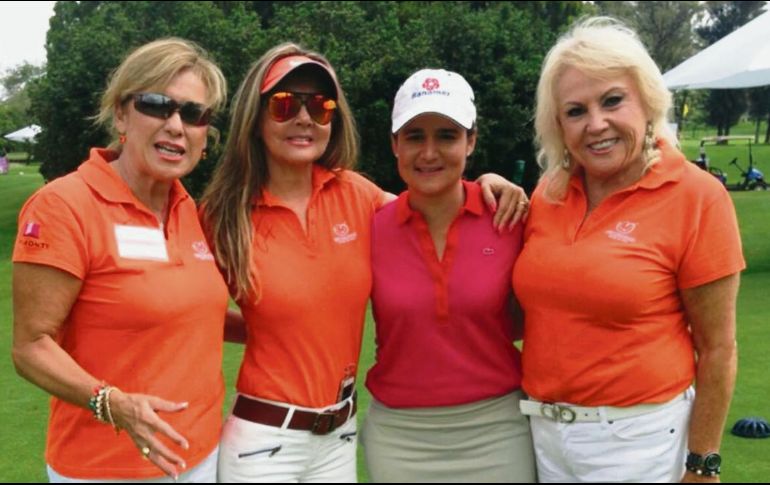 Anabela, Almendra, Lorena y la Güera, gran amistad en el golf.