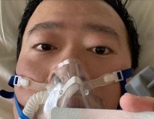 Li Wenliang publicó en las redes sociales una foto suya desde su cama en el hospital el 31 de enero. Al día siguiente fue diagnosticado con coronavirus. WEIBO