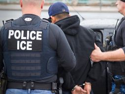 Activistas condenaron la acción de los agentes, cuyas detenciones violentas han ido en ascenso. AP/ARCHIVO