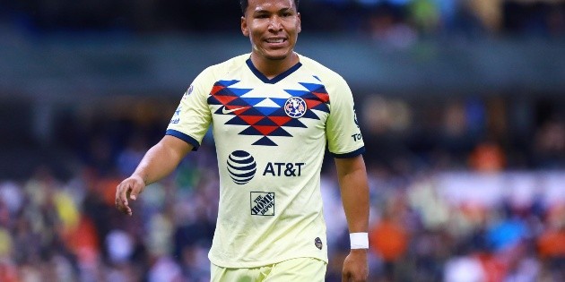 Roger Mart&iacute;nez ofrece disculpas al Am&eacute;rica