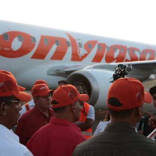 EU aumenta presión a Venezuela con sanciones a la aerolínea Conviasa