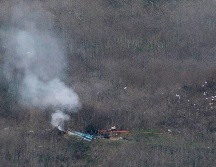 Los investigadores del NTSB y de otros organismos tratan de averiguar qué papel jugó la intensa niebla de ese día en el accidente. AFP / M. Ralston