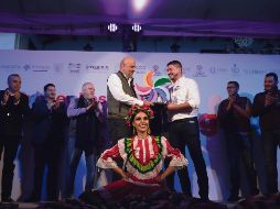 Valor. En Mazamitla, Germán Ralis (izquierda) recalcó la importancia del turismo rural para Jalisco.  EL INFORMADOR • F. Atilano