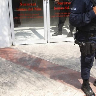 Justifican propuesta para que bancos y centros comerciales cooperen con seguridad de clientes