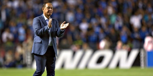 Elecci&oacute;n de refuerzos en Chivas no fue adecuada: Sergio Lugo