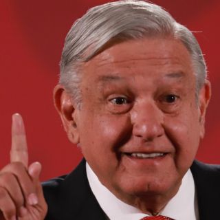 "Se terminó abuso de empresas contratistas", afirma López Obrador
