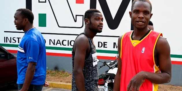 Se han reducido 74% los cruces ilegales a EU, afirma SRE