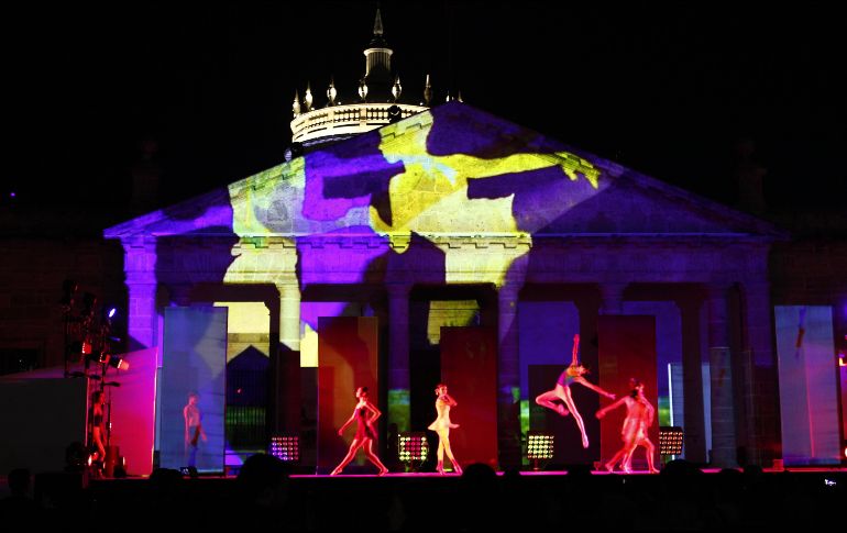 El Festival GDLuz comienza hoy como parte de las celebraciones por el 478 aniversario de la fundación de Guadalajara. Vista del ensayo de anoche. EL INFORMADOR/A. Camacho