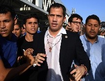 Tras su regreso a Venezuela, Guaidó dio un discurso a sus seguidores en Caracas. AFP/Y. Cortez