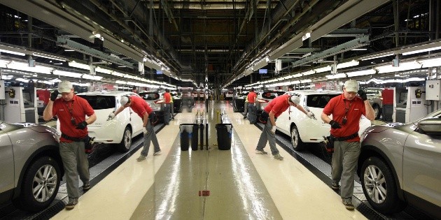 Automotrices preparan ajuste a regla de origen