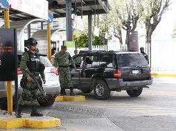 Integrantes de la Guardia Nacional se hacen cargo de la vigilancia del estacionamiento del Aeropuerto Internacional de Guadalajara tras retirar a ejidatarios de El Zapote. EL INFORMADOR/A. Camacho