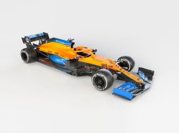 El monoplaza, con motor Renault, resalta con su habitual color papaya y azul, los cuales representan los 57 años de la escudería. ESPECIAL / mclaren.com