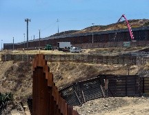 Según el presidente Trump, para el próximo año el muro fronterizo con México tendrá más de 800 kilómetros construidos. AFP / ARCHIVO