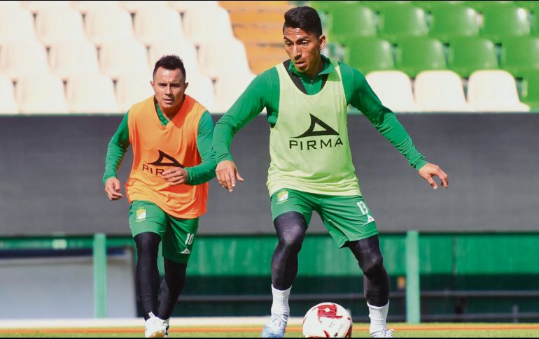 Ángel mena. El ecuatoriano (derecha) es el goleador de los Panzas Verdes. IMAGO7