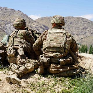 Los talibanes y el Gobierno afgano anuncian reunión en Oslo