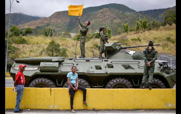 Venezuela tiene unos 365 mil efectivos militares; este sector es considerado el principal sostén de Nicolás Maduro. AP/M. Delacroix