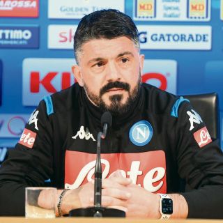 Gattuso se responsabiliza de críticas y suplencia de "Chucky" Lozano
