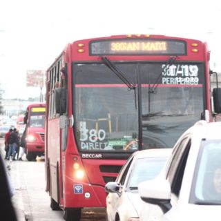 Policías de Guadalajara frustran robo en camión de ruta 380