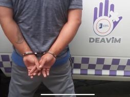 El detenido tenía un arma de utilería y un cuchillo. ESPECIAL