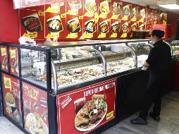 Durante un recorrido realizado por este medio en puestos del Centro tapatío se advirtió una baja asistencia de comensales. EL INFORMADOR/A. Camacho