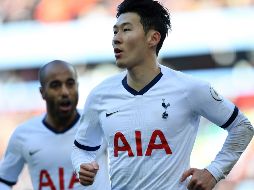 Son, quien acumula 14 goles y ocho asistencias entre Premier League y UEFA Champions League, se perderá el partido de este miércoles ante RB Leipzig. AFP / ARCHIVO