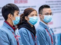 El estudio realizado por la CCDC muestra que el Covid-19 es más peligrosa entre adultos que han alcanzado los 80 años de edad. EFE / A. Plaveski