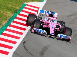 El mexicano fue el primero en rodar de manera formal el monoplaza denominado RP20 y firmó una buena mañana de actividades. TWITTER / @RacingPointF1