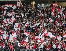 Los seguidores Rojiblancos confían en que con jugadores nacionales los resultados positivos volverán. Imago7