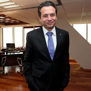 La UIF congela 14 cuentas relacionadas con Lozoya