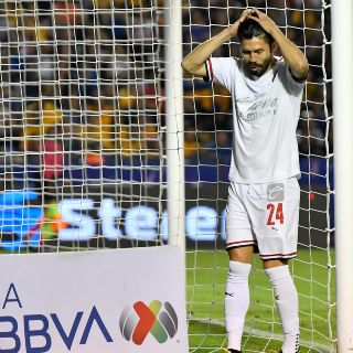 Oribe Peralta no es convocado; Tena mueve el 11 de Chivas