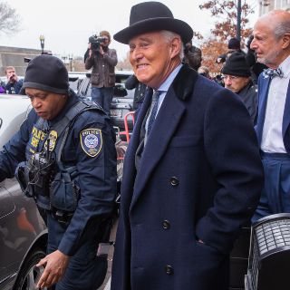 Sentencian a más de tres años de prisión a Roger Stone, ex asesor de Trump