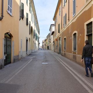 Italia aísla a una decena de poblaciones por coronavirus