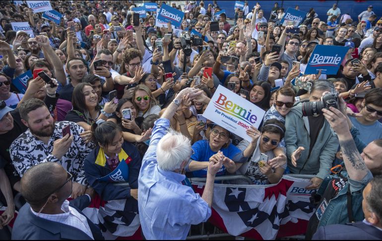 Bernie Sanders encabeza las preferencias entre los demócratas, con 30% de la intención de voto. AFP/D. McNew