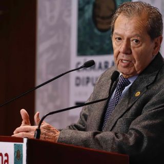 Muñoz Ledo propone crear 10 "ciudades santuario" en México