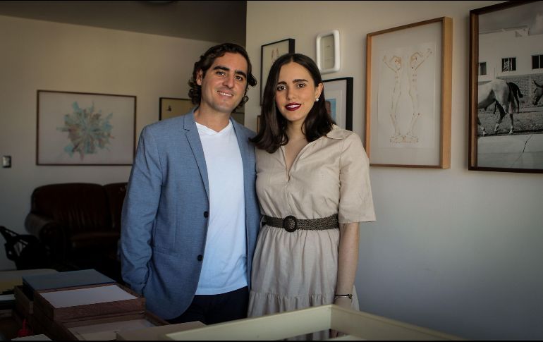 Rodrigo González y Alejandra Munguía se alistan para llevar piezas artísticas a JustMad. EL INFORMADOR/E. Barrera