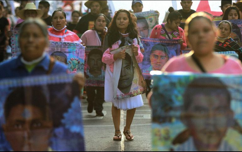 El pasado domingo 16 de febrero se registró en Chiapas un enfrentamiento entre policías y familiares de los 43, que dejó varios lesionados. NTX / ARCHIVO
