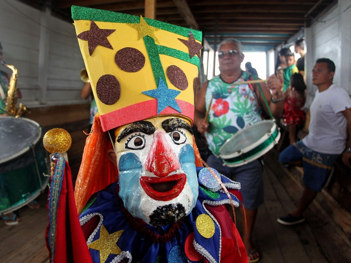  El carnaval brasileño que navega en la selva amazónica
