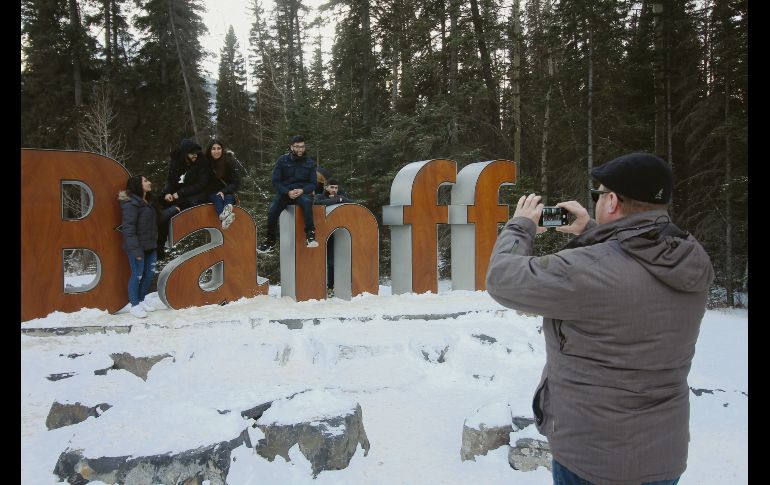 Ambiente familiar. Banff es famoso por la hospitalidad de sus habitantes, así como por “apapachar” al turismo. EL INFORMADOR / F. González